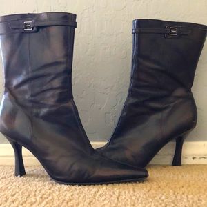 Gianni Bini dark brown booties